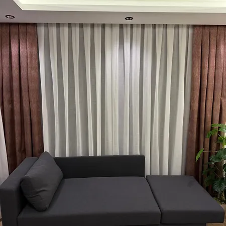 Konyaalti Plajina Yakin Lueks Appartamento