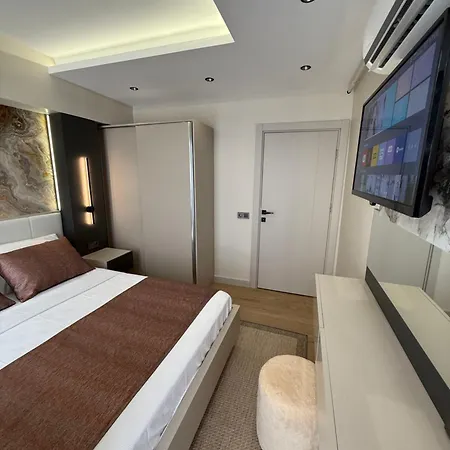 Konyaalti Plajina Yakin Lueks Appartement Antalya