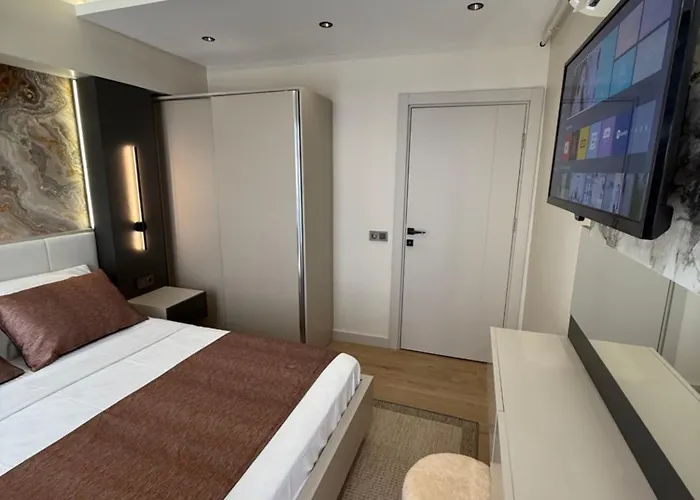 Konyaalti Plajina Yakin Lueks Appartement Antalya
