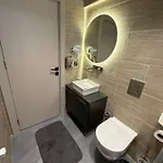 Konyaalti Plajina Yakin Lueks