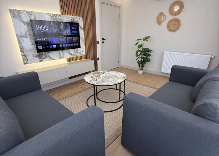 Apartment Konyaalti Plajina Yakin Lueks Antalya